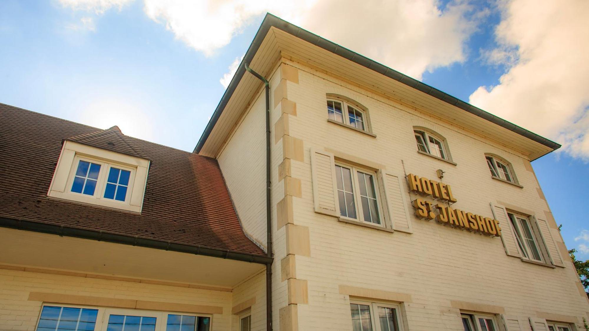 St-Janshof Hotel Waregem Exterior photo